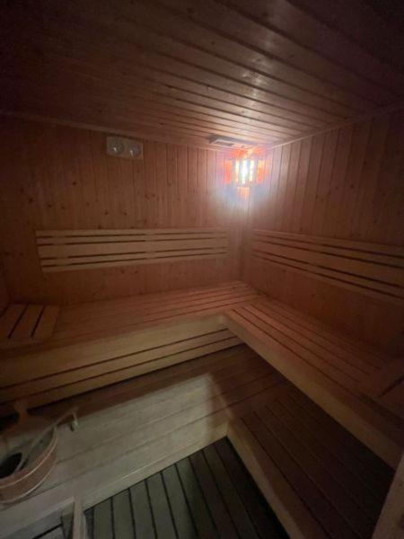 Bed and Breakfast Lesny Zakatek Смардзевице Экстерьер фото