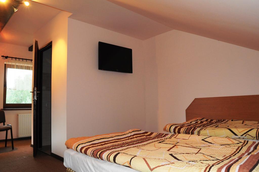 Bed and Breakfast Lesny Zakatek Смардзевице Экстерьер фото